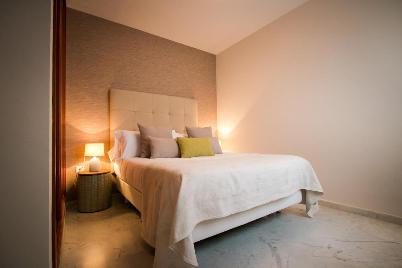 Holidays2Malaga Pena Parking & French Balcony & Smart Tv Buitenkant foto