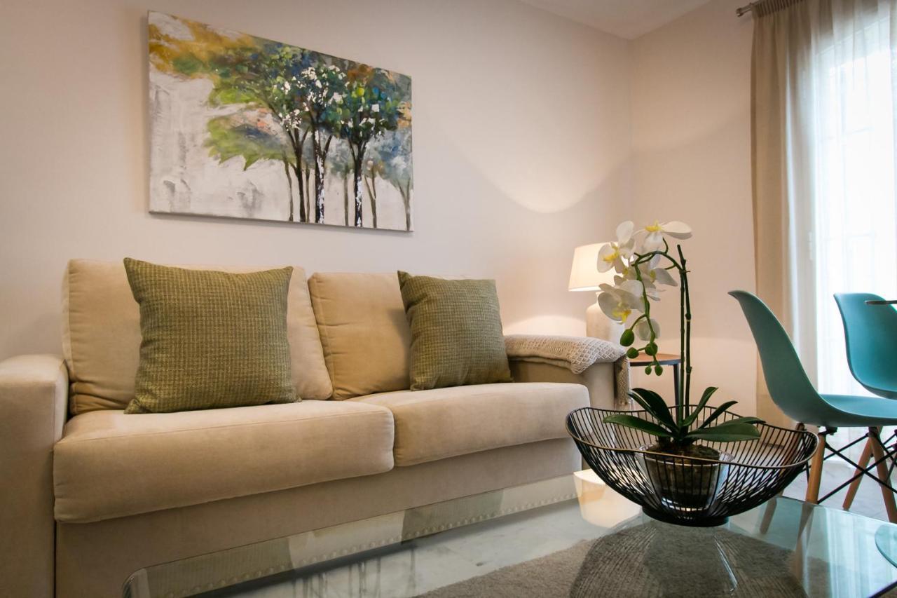 Holidays2Malaga Pena Parking & French Balcony & Smart Tv Buitenkant foto